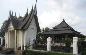 makam bung hatta