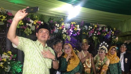 9ad15007-cfa6-463f-b4f0-61476e85316e